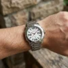 Ανδρικό ρολόι Quartz της μάρκας Goldis με ασημί μεταλλικό μπρασελέ και λευκό καντράν - HLW-24032